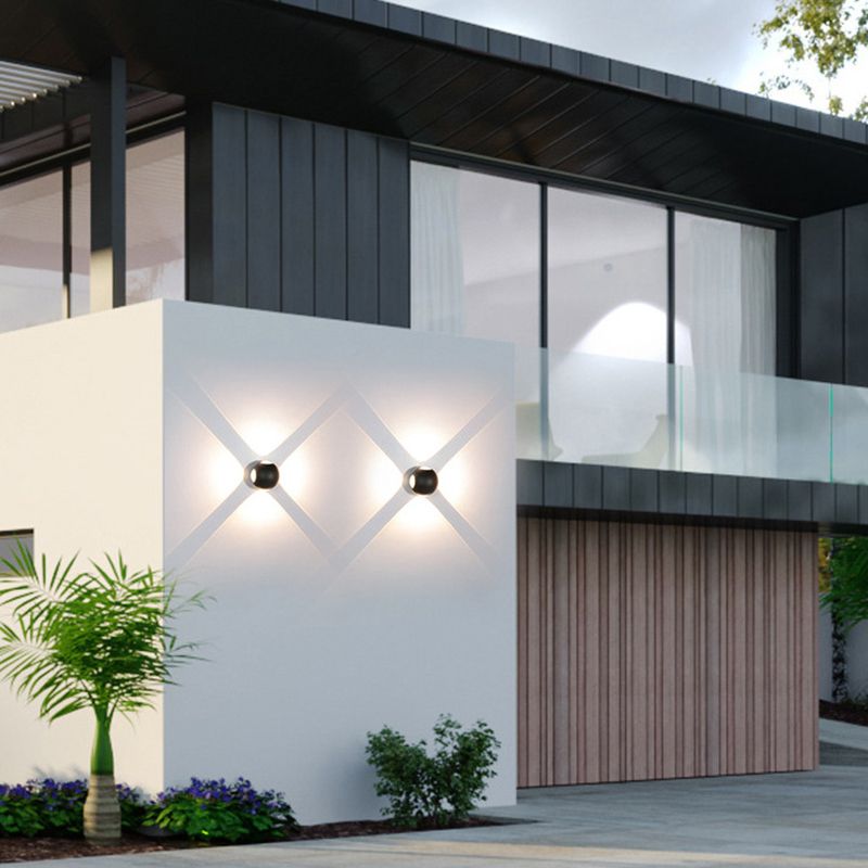 Ball Shape Wall Light Modern Style Metal 1/2/4 Lights Sconce in Black