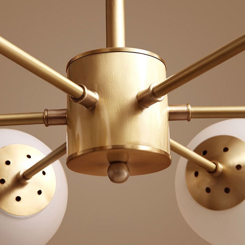 Luz de techo colgante de lámpara de lámpara de estilo posmoderno con sombra de vidrio de pelota para comedor