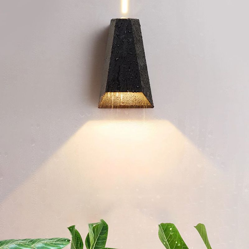 Nordic Style Aluminum Wall Light Trapezoid Shape LED Wall Lamp for Outdoor