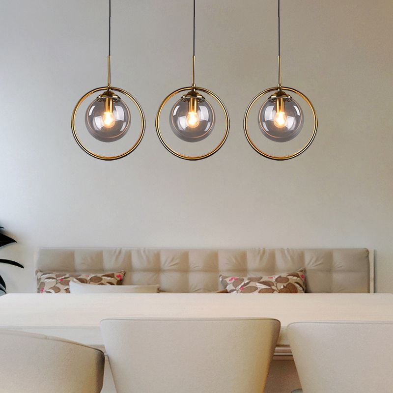 Luminaires suspendus en métal Globe lampe de suspension nordique avec nuance en verre