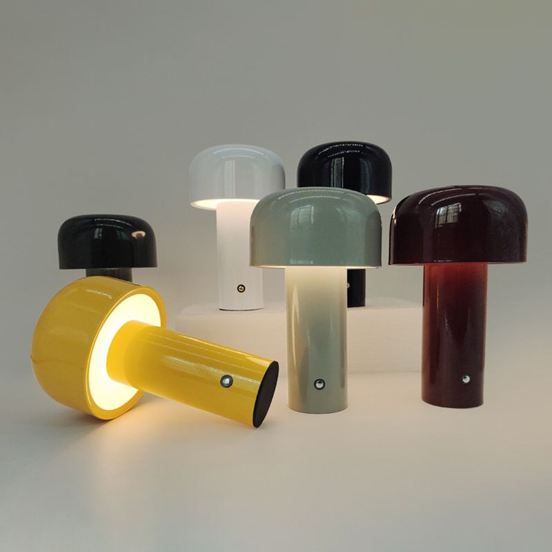 Nordic Style Metal Table Lampe Bunte 1 leichte Schreibtischlampe für das Restaurant