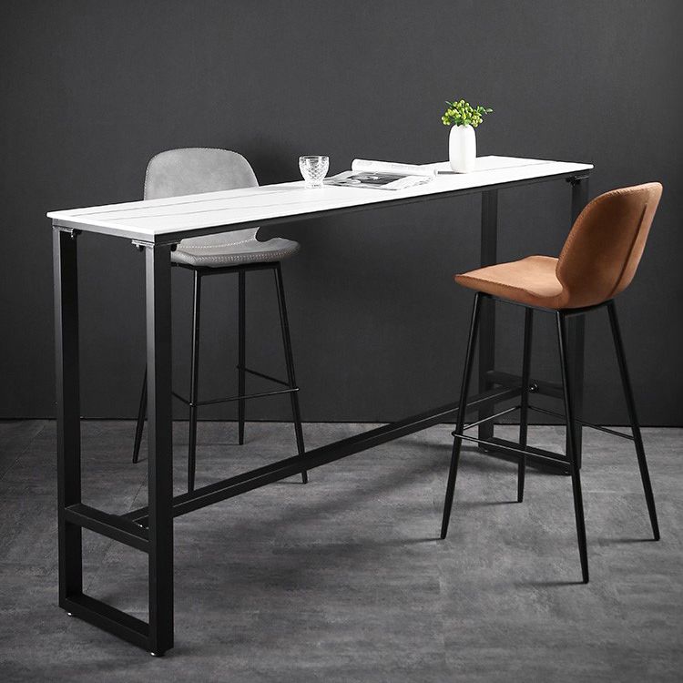 Evento de reposapiés rectángulo moderno y mesa de cóctel Mesa de bar de patio de pizarra negra