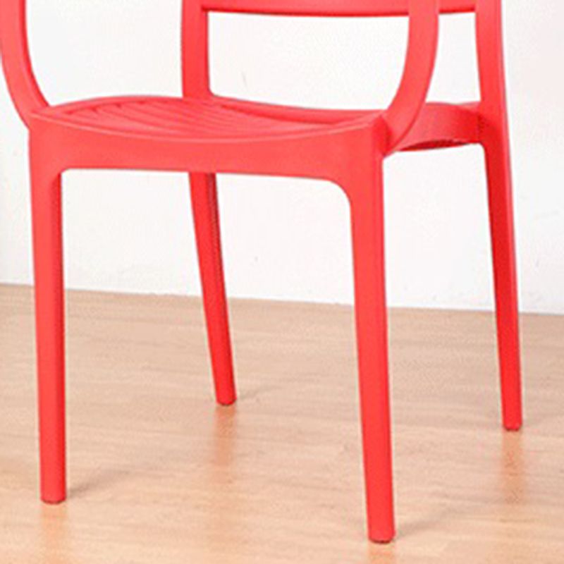 Sillas de comedor contemporáneas Silla lateral con brazo de comedor con patas de plástico