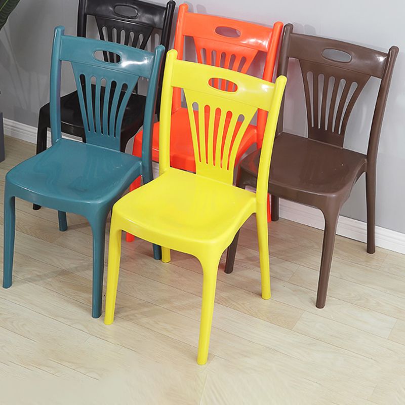 Silla de comedor de plástico de estilo moderno, silla lateral apilable sin brazos para cocina (juego de 4)