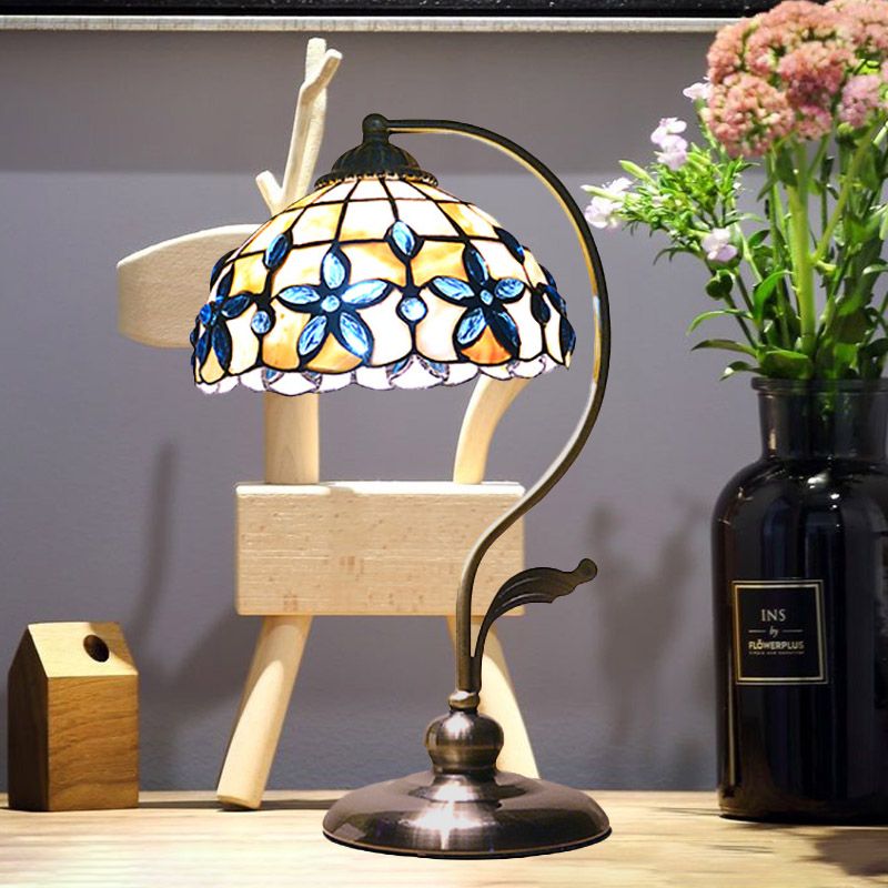 Lámpara de mesa de cuello de cisne de bronce Tiffany Luz de metal de una sola bombilla con pantalla de lámpara de carcasa floral