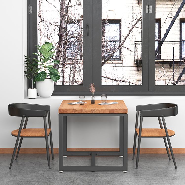 Mesa de comedor de madera maciza de estilo industrial, mesa cuadrada con base de caballete para comedor