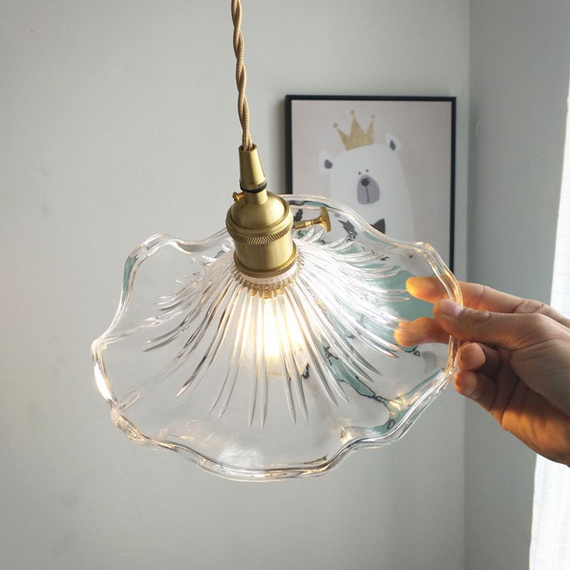 Luce appesa smerlata vintage con tonalità di vetro strutturata 1 lampada a sospensione in ottone lucido