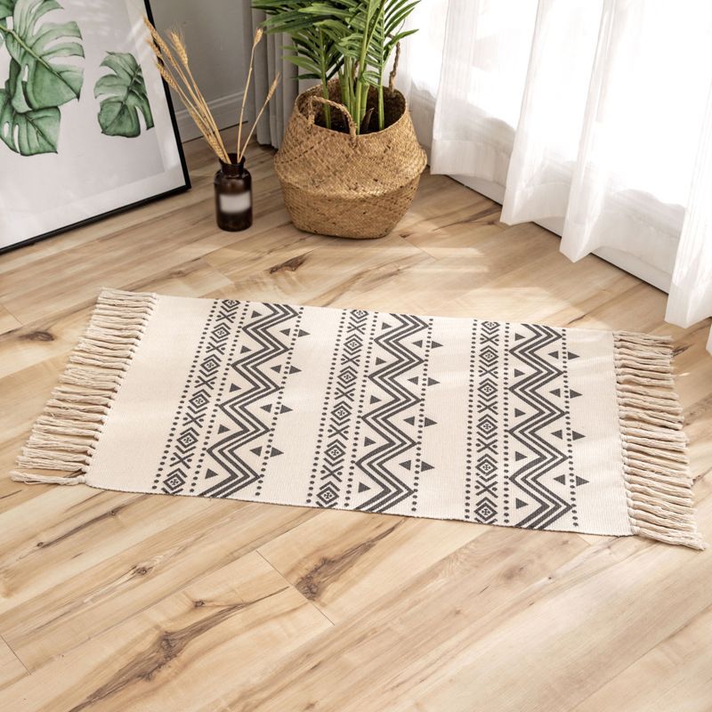 Bohemian Solid Fringe Carpet Indoor Rug Friendly Rug for Home Decoration