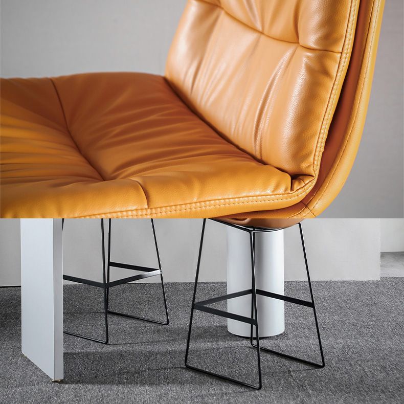 Modern Restaurant Leather Stool Matte Finish Footrest Low Back Barstool