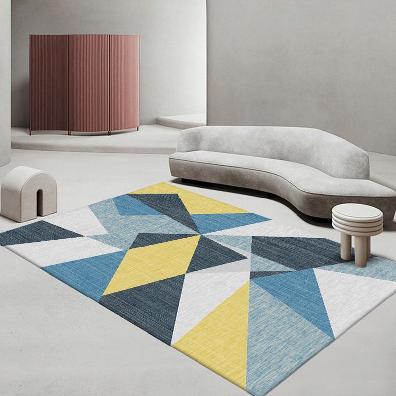 Geometric Polyester Rug Indoor Rug Washable Pet Friendly Carpet for Home Decor