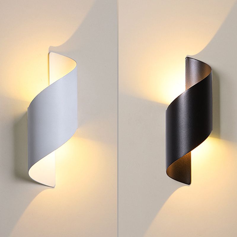 White/Black Modern Wall Mounted Sconce 1 Light Metallic Wall Light
