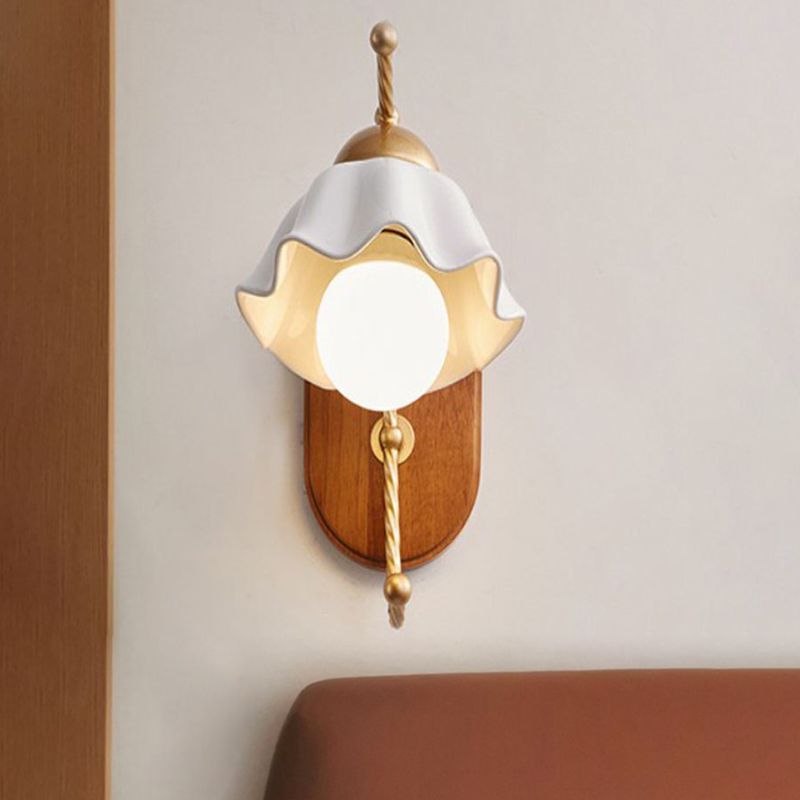 Contemporary White Shade Wall Light 1-Light Wall Mounted Light Fixture for Bedroom