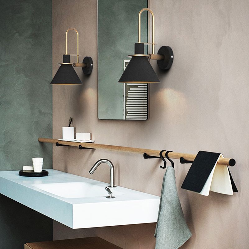 Modern Metal Wall Sconce Colorful Wall Light Fixture for Bedroom