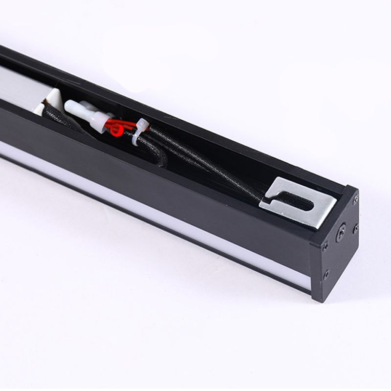 1 Light Linear Shape Wall Light Modern Style Metal Wall Sconce Lighting in Black