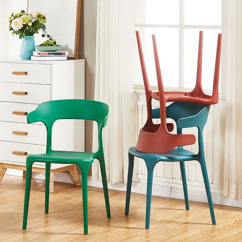 Chaise de salle à manger en plastique de style moderne, chaises latérales empilables sans bras pour la cuisine