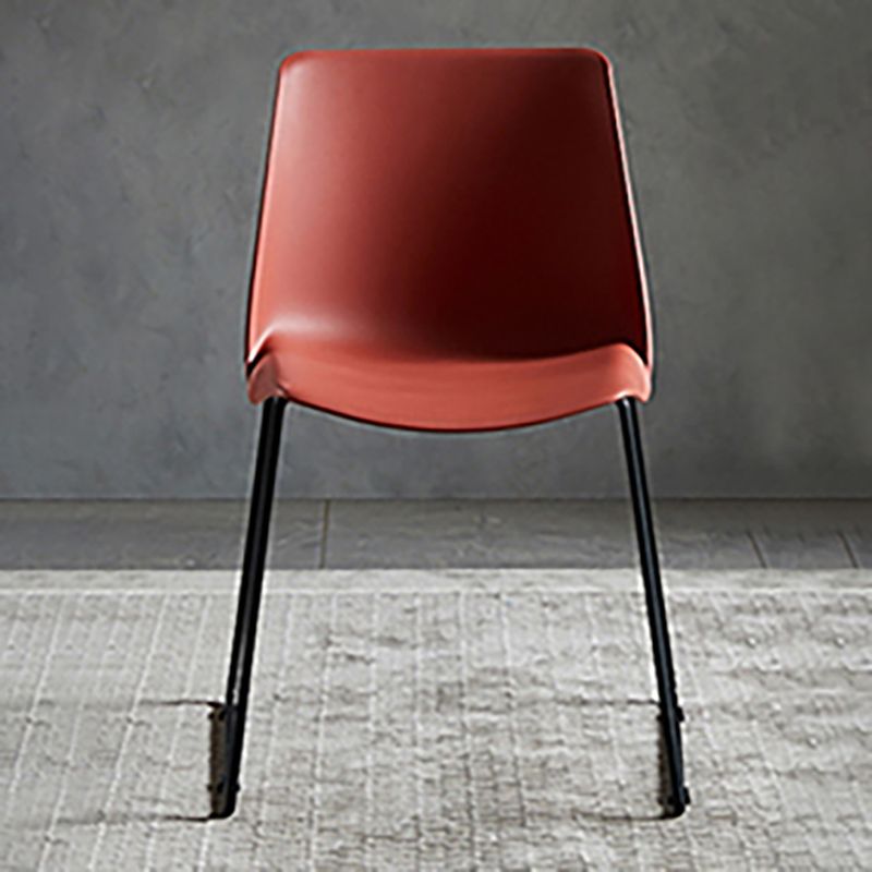 Silla de comedor sin brazo de plástico de estilo industrial