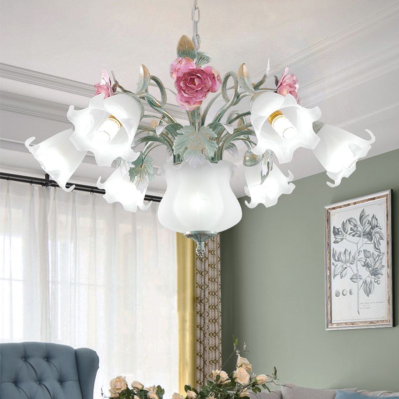 8 Köpfe Blumendecke Hänge Lampe Pastoral weiße Glasurleuchter für Wohnzimmer