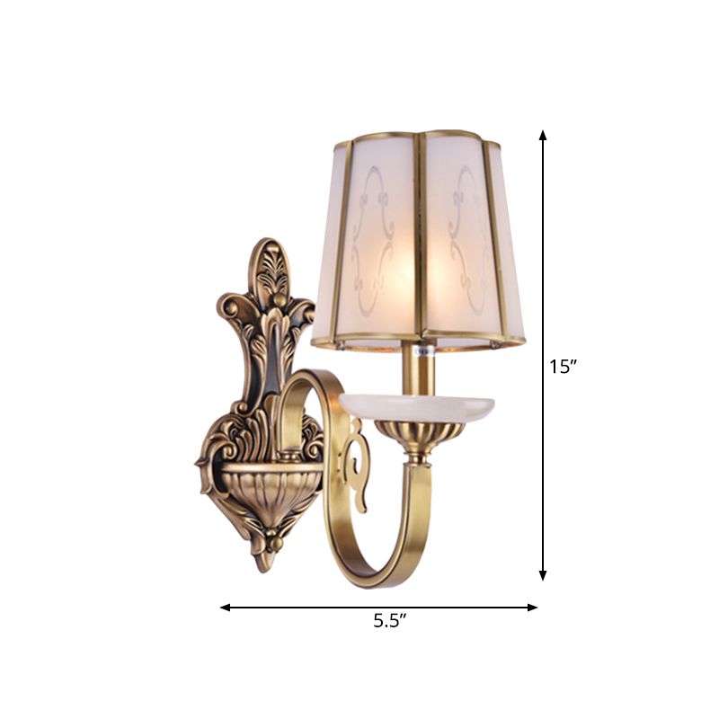 Cône Cone Translucent Glass Galced Lightture Vintage 1/2 Bulbe Indoor Murd Murd Lampe en laiton