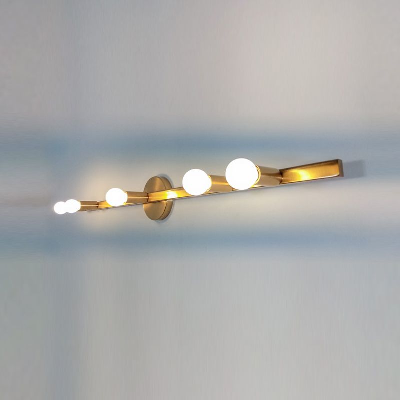Linear Wall Light Fixture Modern Style Metal Wall Mount Lighting for Bathroom