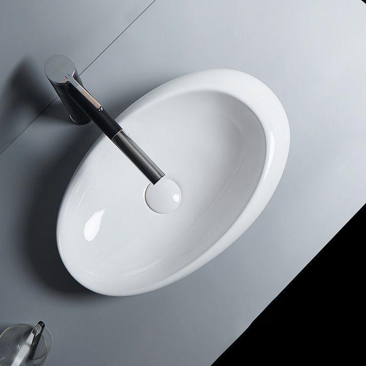 Modern Bathroom Sink Porcelain Oval-Shape Vessel Bathroom Sink with Pop-Up Drain