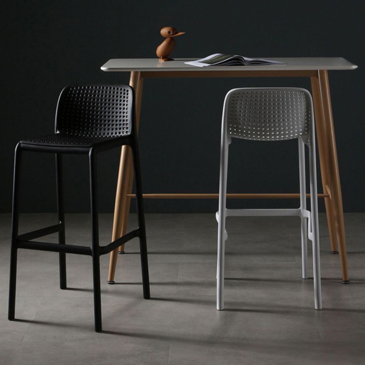 Nordic Style Bar-stool Plastic Counter Bar Stool with Plastic Legs for Kitchen