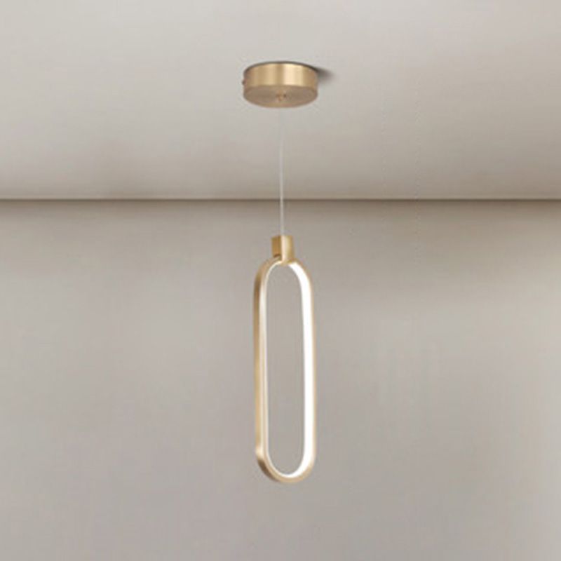 Gold längliches LED -Anhänger Licht im modernen prägnanten Stil Aluminium hängen Licht mit Silikonschatten