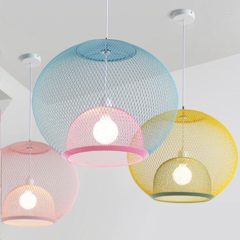 Éclairage à mailles de fil de fer Light Macaron Style 1 Hier Globe Suspension Lumière