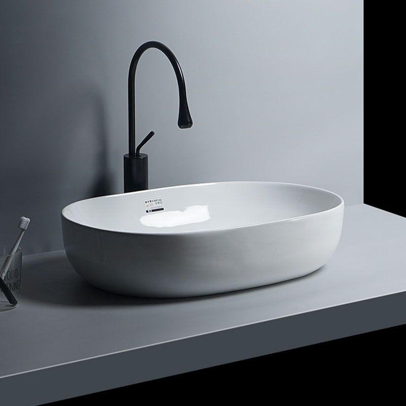 White Vessel Sink Faucet Porcelain Bathroom Sink with Pop-Up Drain