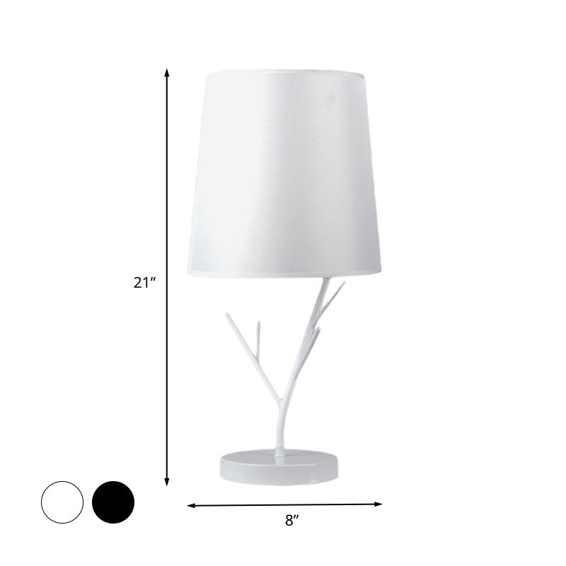 Table de salon corallien éclairage en fer célibataire moderniste Lumière avec une nuance de tissu de baril en noir / blanc