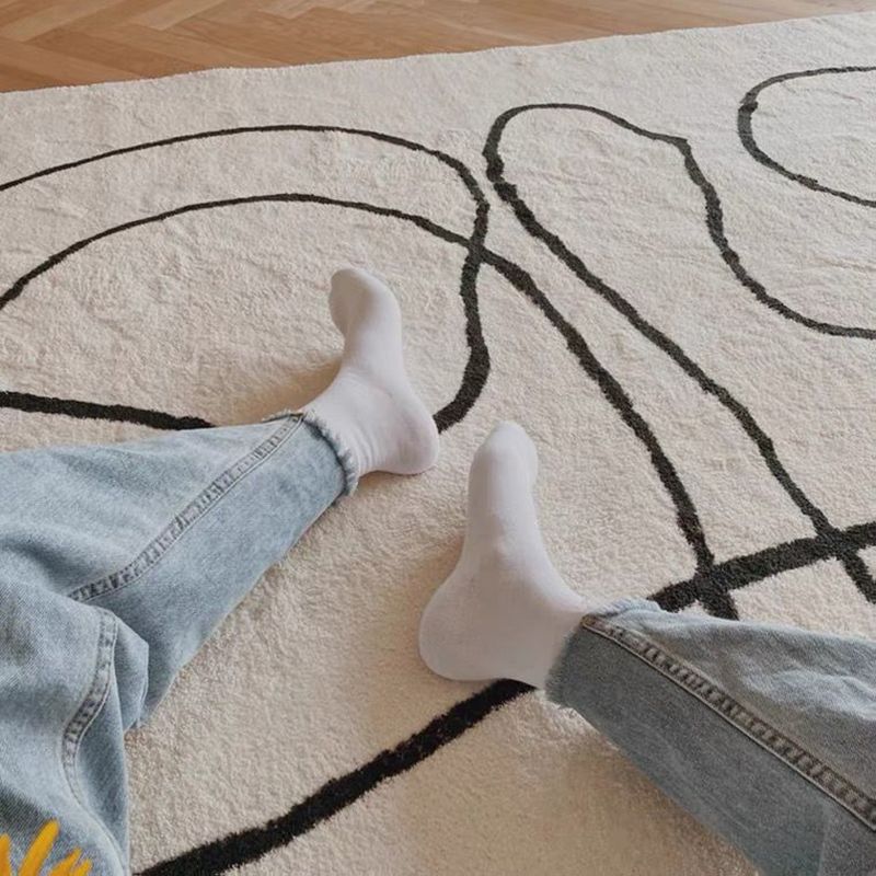 White Modern Area Carpet Line Pattern Polyester Area Rug Easy Care Washable Rug for Living Room