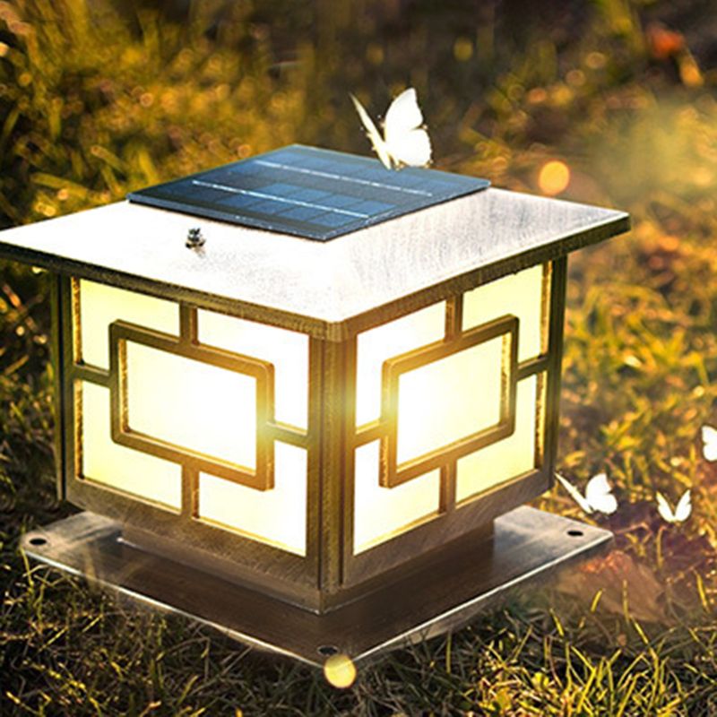 Modern Simple Outdoor Light Square Shape Solar Energy Pillar Lamp for Outdoor