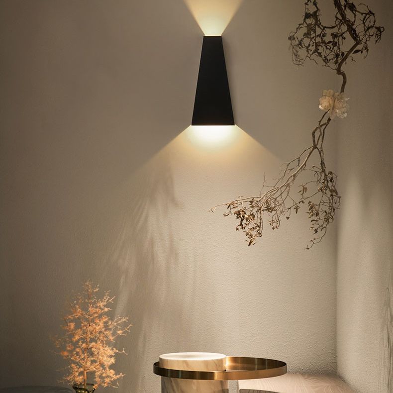 Modern Geometric Wall Mount Lighting Metallic Wall Mounted Lighting for Living Room