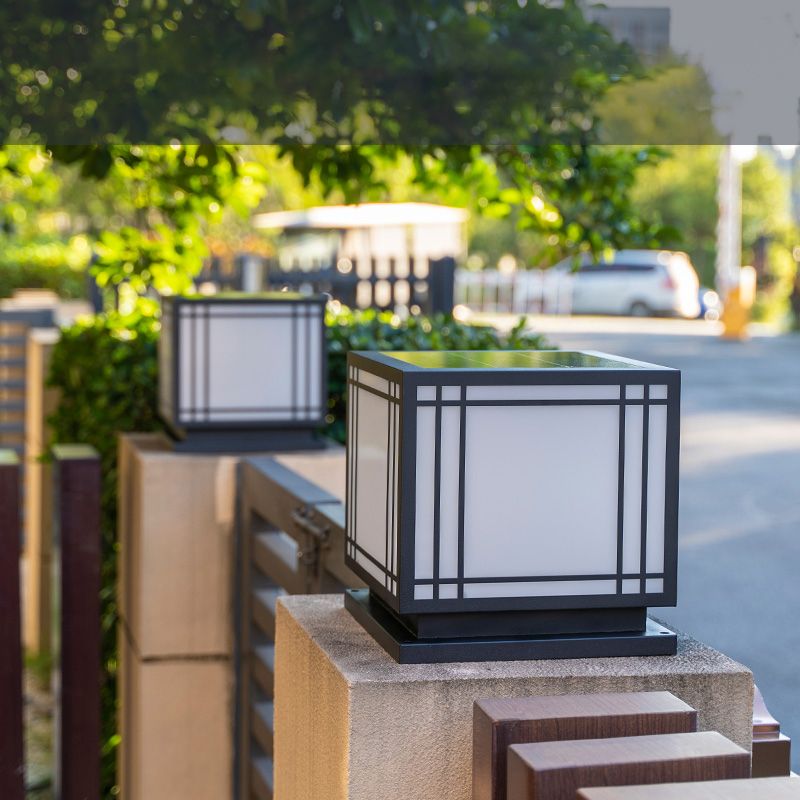 Modern Black Solar Pillar Lamp Waterproof Outdoor Light for Garden