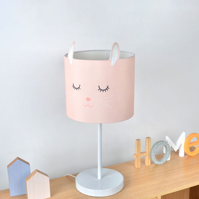 Lámpara de mesa de tambor contemporánea 1 luz de dormitorio ligero con patrón de conejo en blanco/rosa