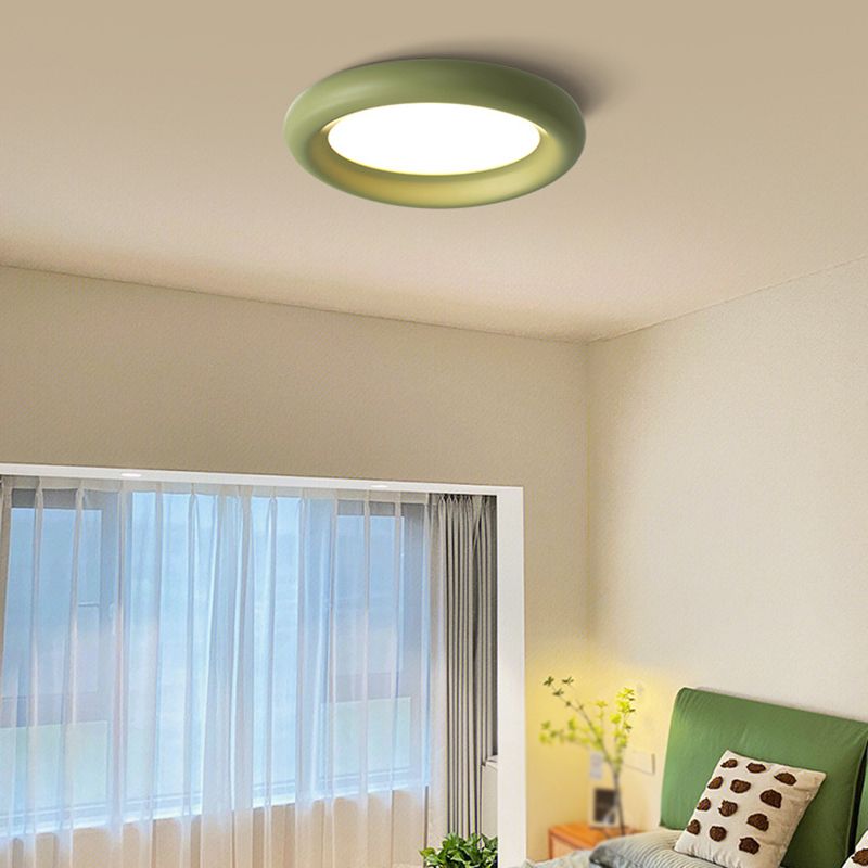 Modern Style Ceiling Light LED Ceiling Mount Lamp with Acrylic Shade for Bedroom