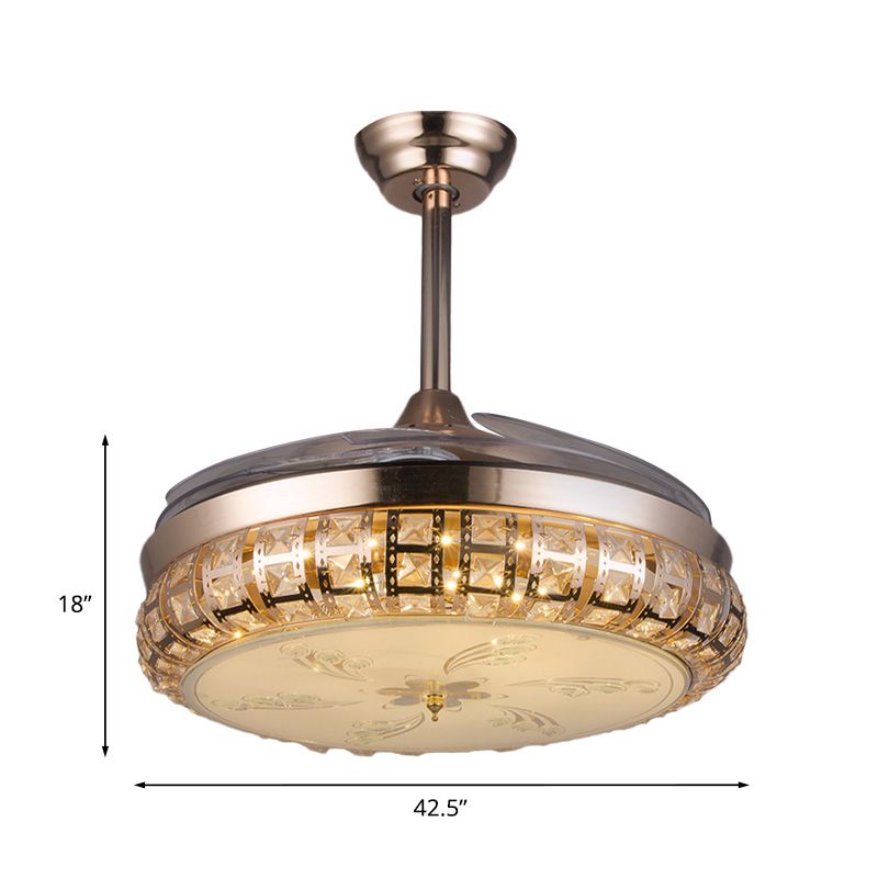 3 cuchillas LED LED LIGHTURE MODERNISMO Modernismo Acabado de oro Cristal Semi Flush Light, 42.5 pulgadas de ancho