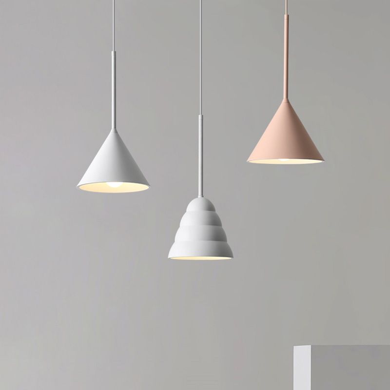 Lámpara colgante de techo Macron Luz de techo de metal simple para dormitorio de comedor