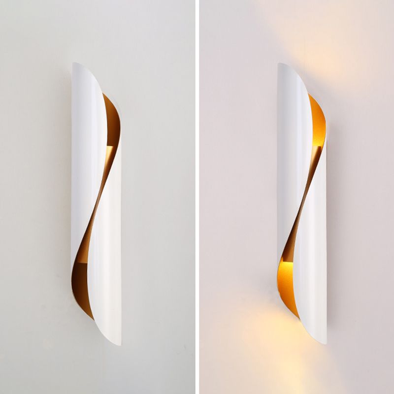 Curved Wall Lighting Fixtures Modern Style 2-Lights Metal Lighting Sconce for Restaurant
