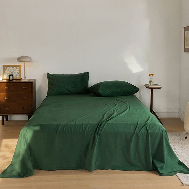 Solid Color Bed Sheet Set Polyester Soft & Smooth Bed Sheet Set