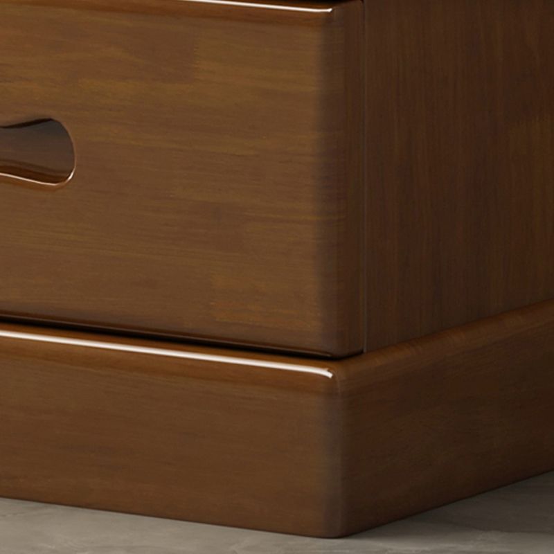 Rubberwood Accent Chest with1 - Door and Drawer, Bar Pulls Chest