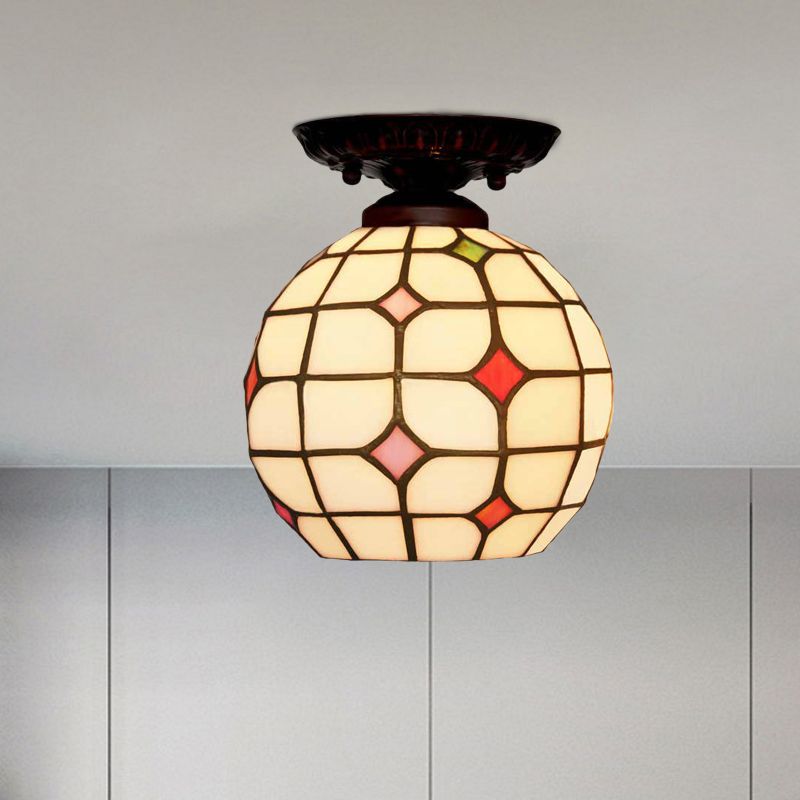 Bell / Globe Flush Fixture de la lumière Tiffany White Grille en verre Cbeille à Beige Single Beige Mount Ceiling Light with Jewels