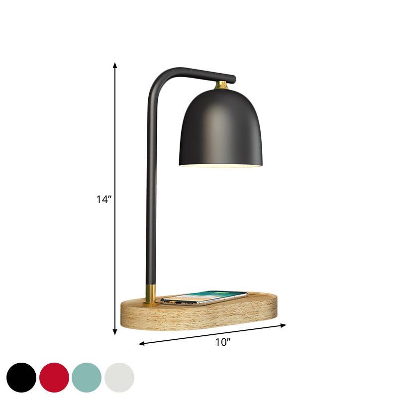 Lampada da comodino minimalista a 1 testa con finitura nera/bianca/rossa, cupola in legno con paralume metallico