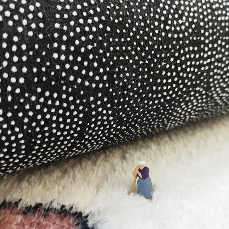 White Modern Rug Polyester Abstract Face Rug Washable Rug for Living Room