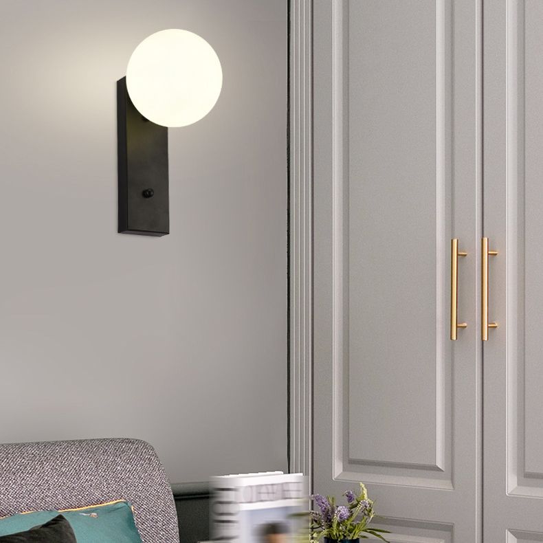 Creative Vanity Lighting Simple Glass Wall Light Sconce for Bathroom