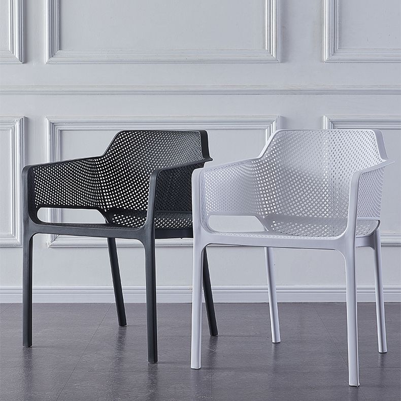 Chaises de bras empilables intérieures en plastique scandinave pour restauration en plastique pour la cuisine