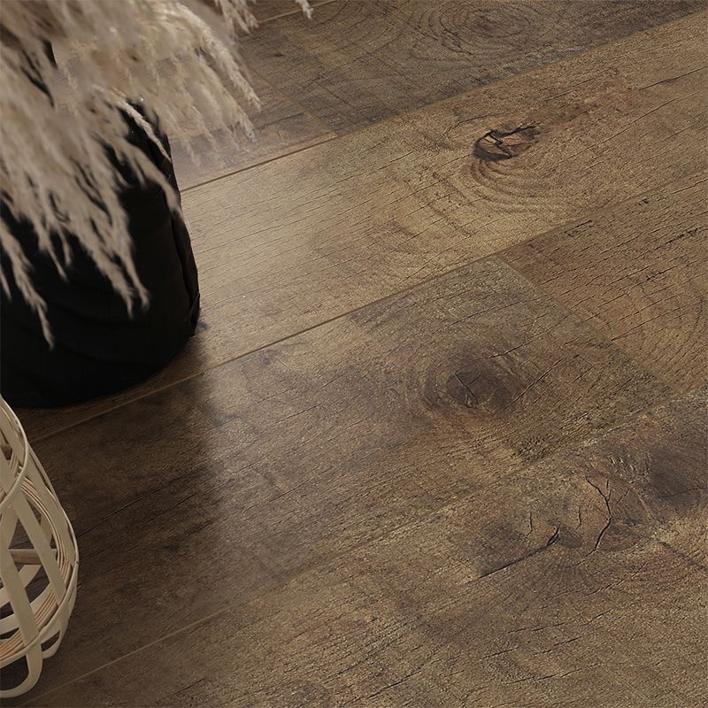 Brown Wood Laminate Flooring Scratch Resistance Matte Laminate Plank Flooring