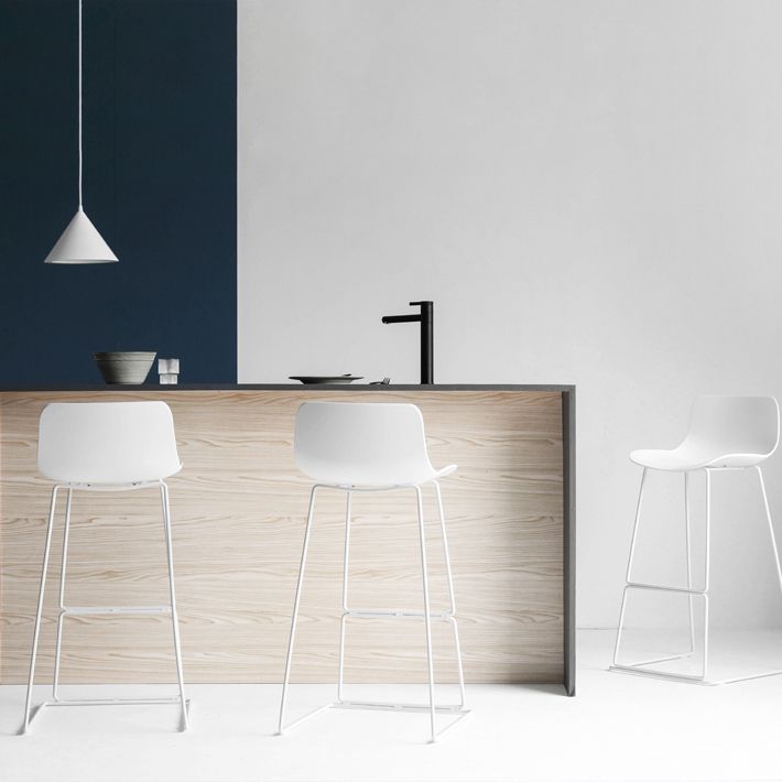 Modern Style Plastic Armless Stools Low Back Counter Stools with Metal Base