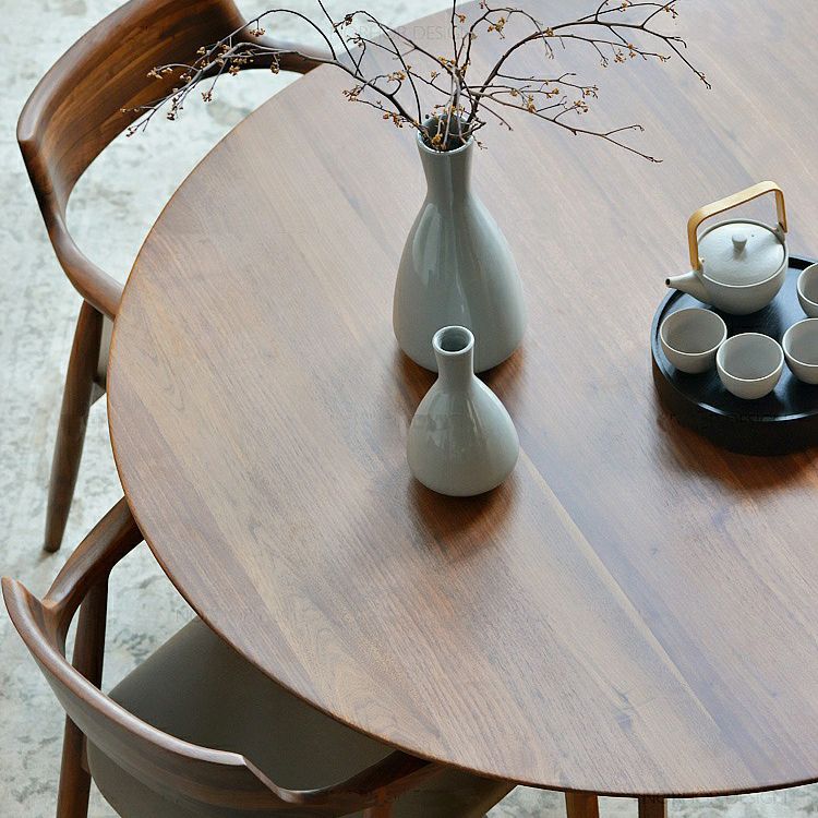 Round Standard Solid Wood Top Dining Set with Solid Brown Wood Legs for Dining Furniture