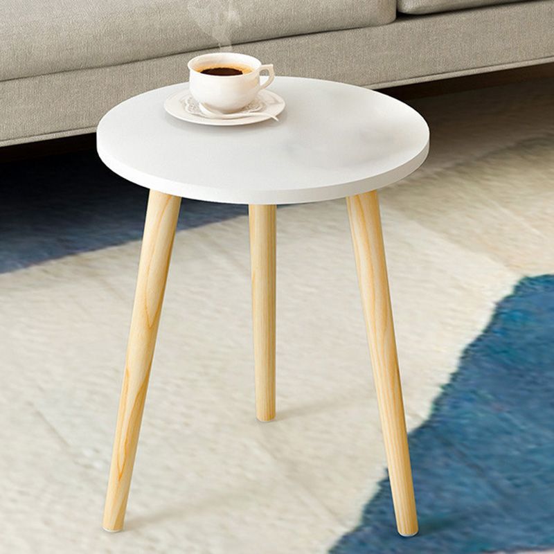 Contemporary Wooden Single Coffee Table 3 Legs Round Cocktail Table