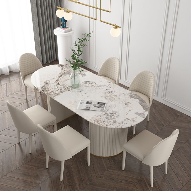 Table ovale de luxe traditionnelle en métal